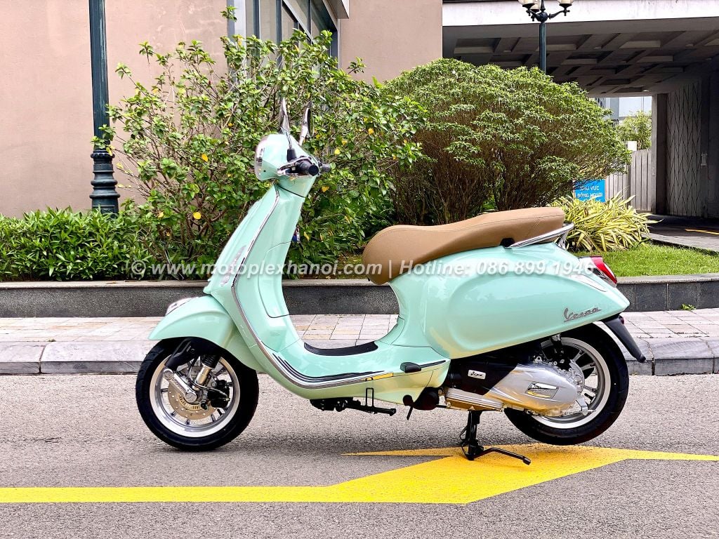 Kích thước Vespa Primavera 125 (DàixRộngxCao) lần lượt là 1,852 x 680 x 790 mm