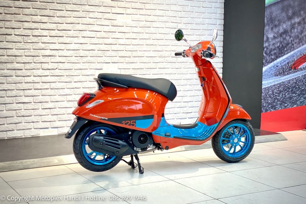 Vespa Primavera Color Vibe 125 trẻ trung và cá tính