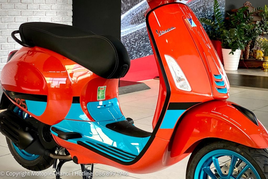 Thân xe Vespa Primavera 2023 với màu sắc mới