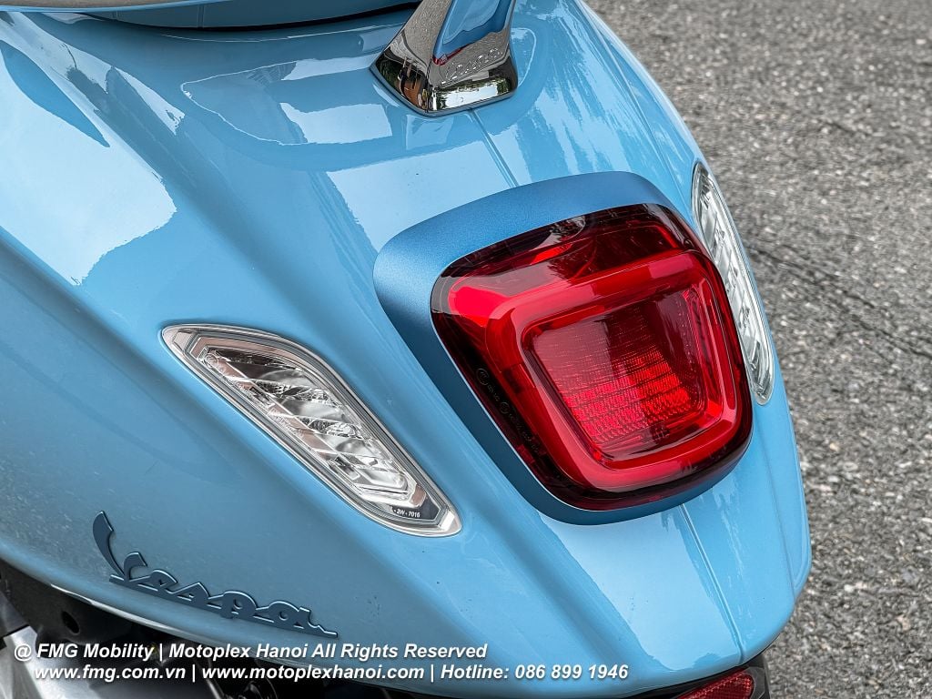 Cụm đèn xi nhan sau thiết kế Led hiệu suất chiếu sáng cao và an toàn