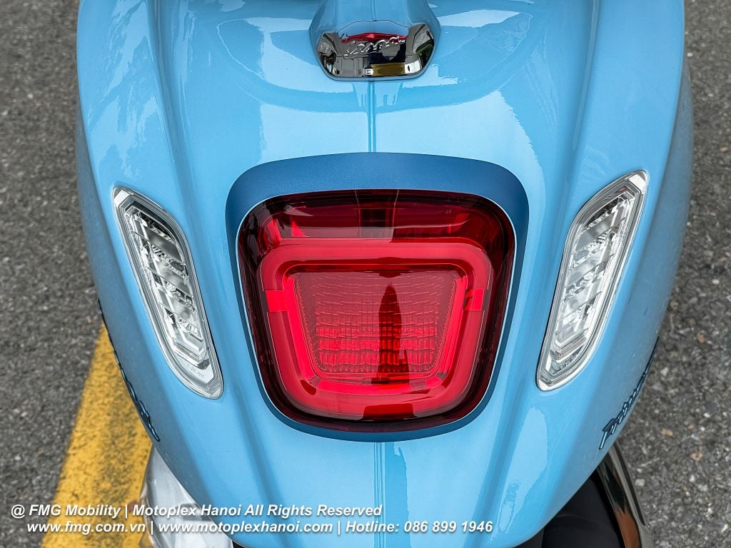 Cụm đèn hậu sau và xi nhan được trang bị Full Led