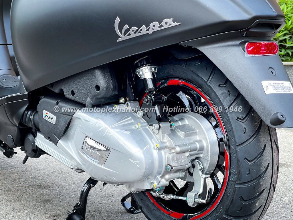Hệ thống treo thế hệ mới trên Vespa Sprint 125cc Carbon triệt tiêu độ rung và tiếng ồn