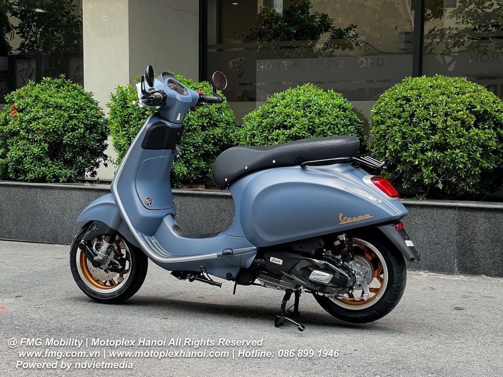 Vespa Sprint Officina 8 chính hãng tại FMG Mobility | Motoplex Hanoi