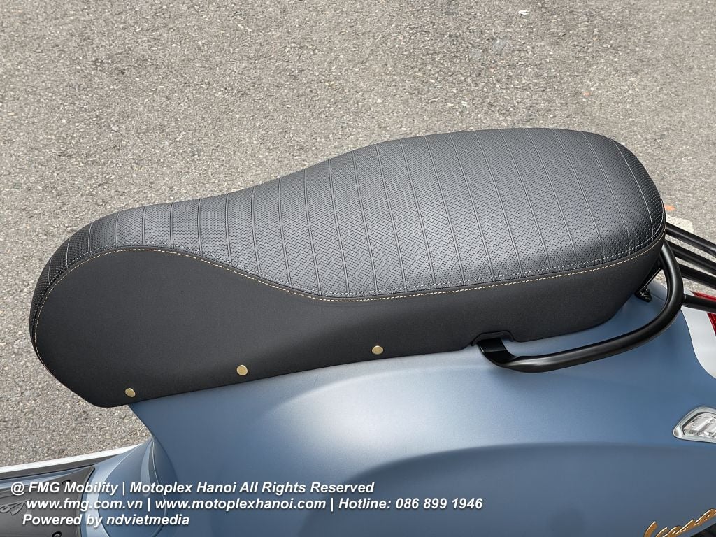 Vespa Sprint Officina 8 chính hãng tại FMG Mobility | Motoplex Hanoi