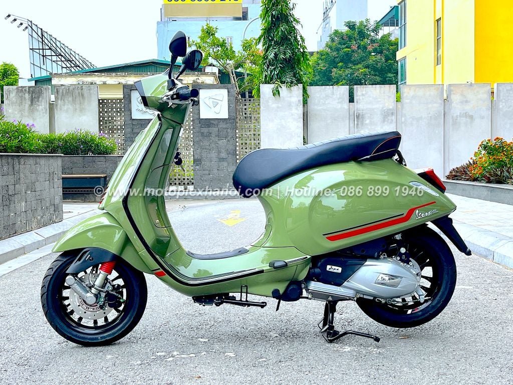 Vespa Sprint S 125 màu Xanh Green Tenace