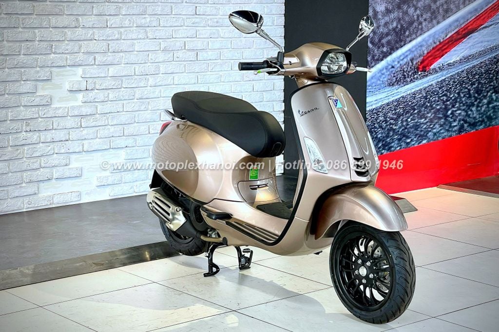 Vespa Sprint S 150 TFT thiết kế Trẻ trung, Thể thao và Cá tính đặc trưng