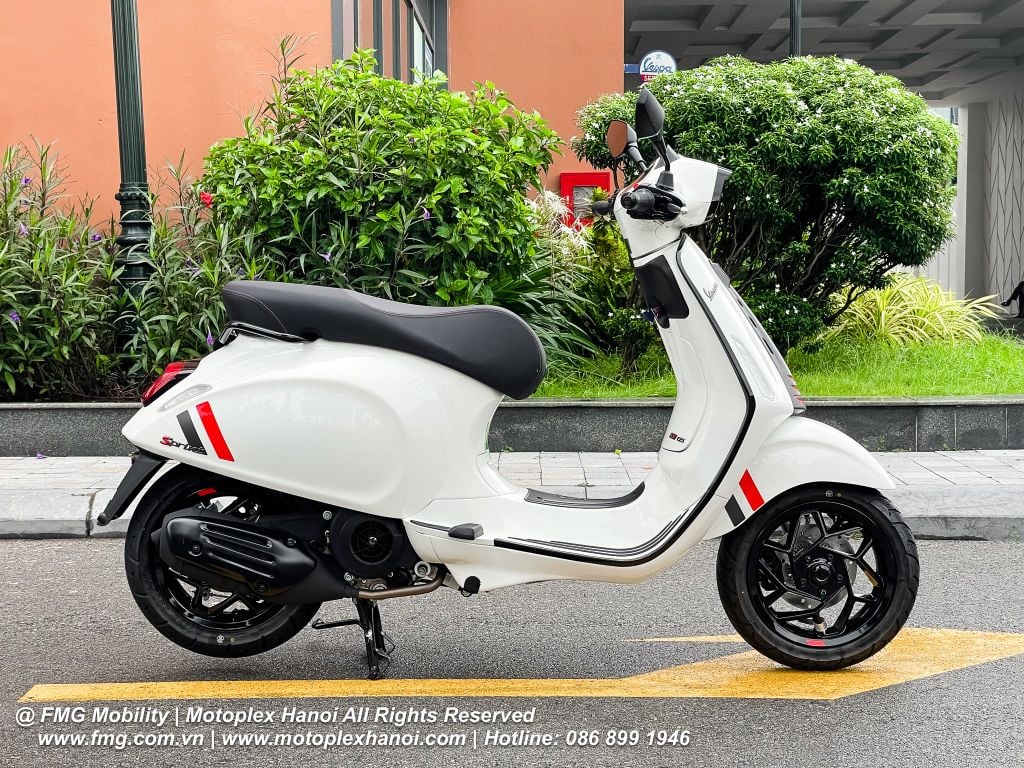 Thân xe Vespa Sprint S 125 - 2025 được làm bằng thép nguyên khối