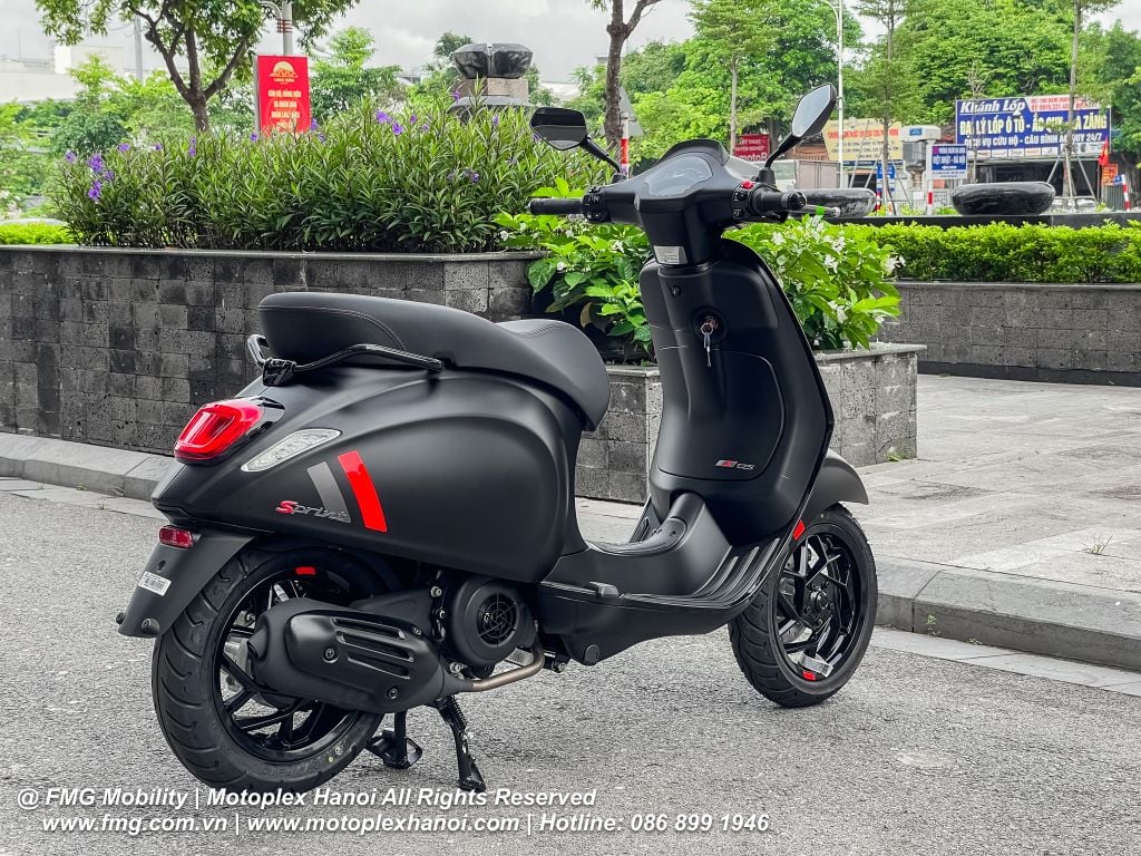 Chiều cao xe Vespa Sprint S 150&nbsp;phù hợp tạo tư thế ngồi thoải mái không gây cảm giác đau mỏi