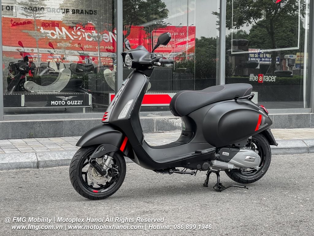 Vespa Sprint S 150 2025 phiên bản hoàn toàn mới màu Đen nhám Black Convinto
