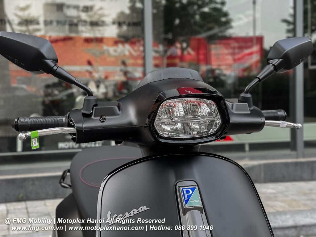 Hệ thống đèn full LED, 2 tầng trên Vespa Sprint S 150&nbsp;giúp gia tăng khả năng chiếu sáng tối đa