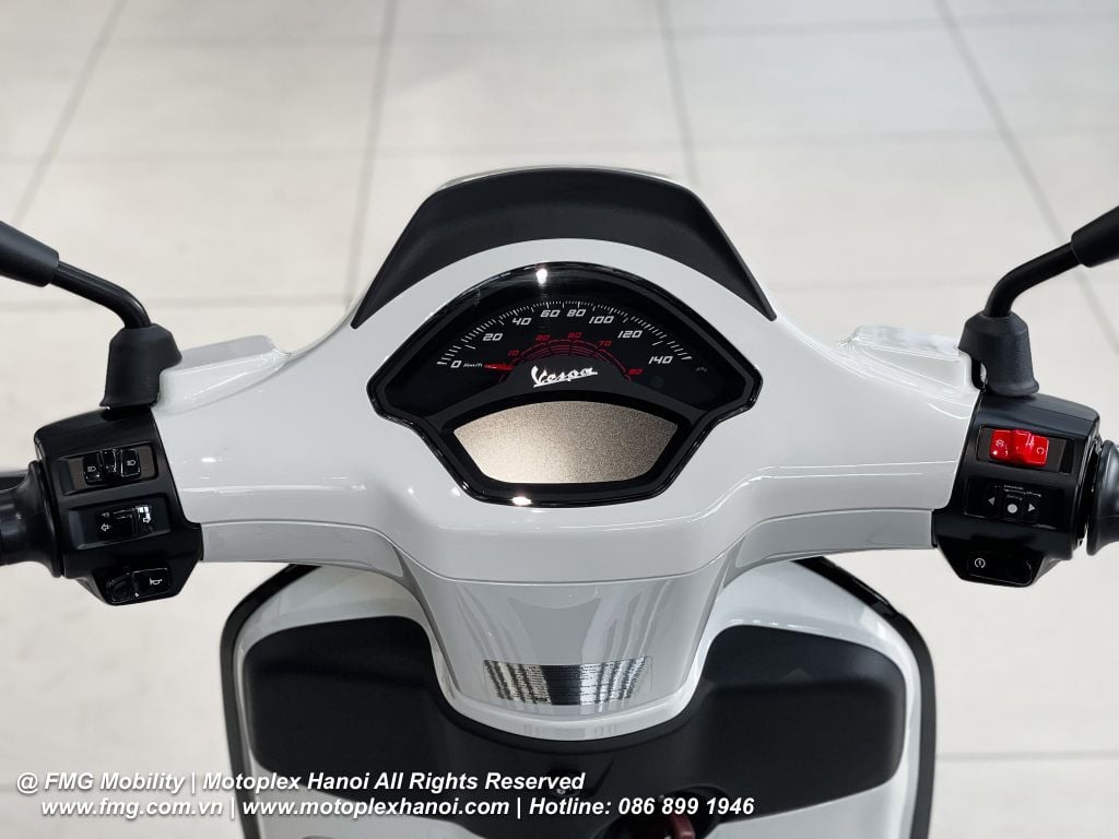 Màn hình hiển thị Analog-LCD thiết kế mới trên Vespa Sprint S 125 sắc nét