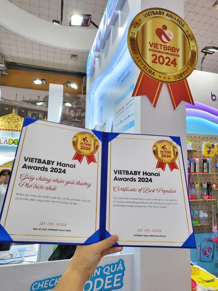B.box vinh dự nhận giải Sản phẩm phổ biến nhất tại Vietbaby Hanoi Awards 2024