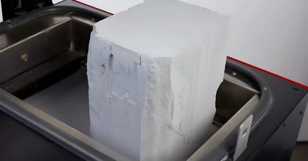 Công nghệ in 3D SLS là gì? Nguyên lý và ứng dụng thực tế