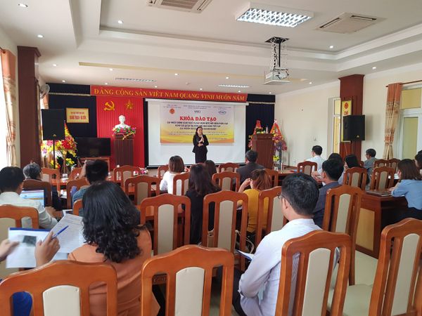 FAC phối hợp với VCCI mở khóa đào tạo cập nhật chính sách thuế và xây dựng BCTC cho Doanh nghiệp tại TX Ba Đồn tỉnh Quảng Bình