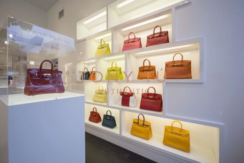 Túi xách xa xỉ giúp doanh số Hermès tăng mạnh