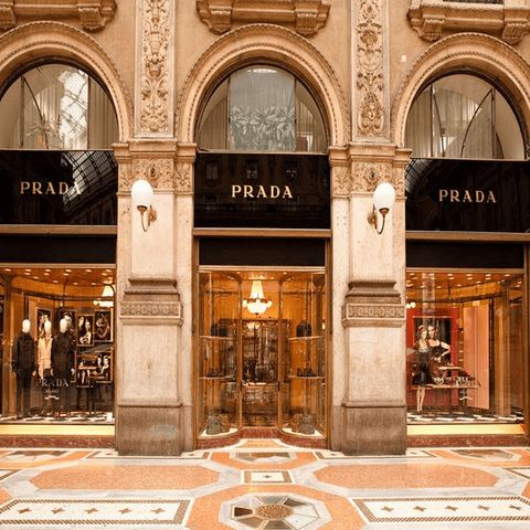 Prada - Đế chế thời trang hơn 100 tuổi đến từ nước Ý