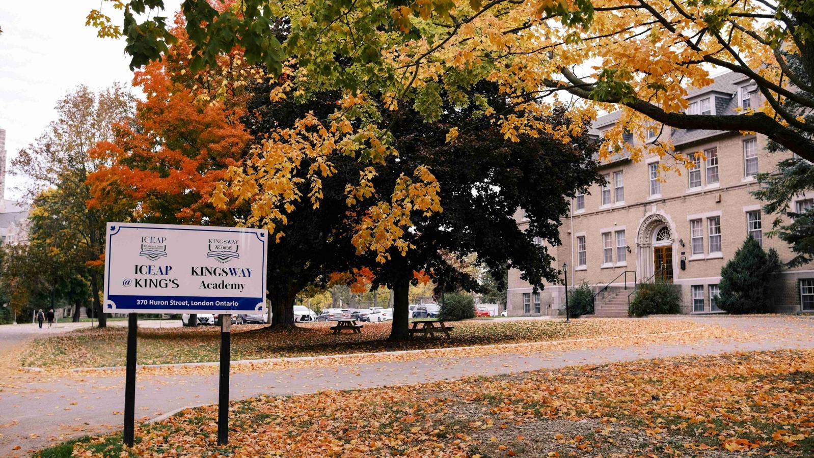 Du học hè Canada 2025 tại Kingsway Academy – Toronto, Ontario