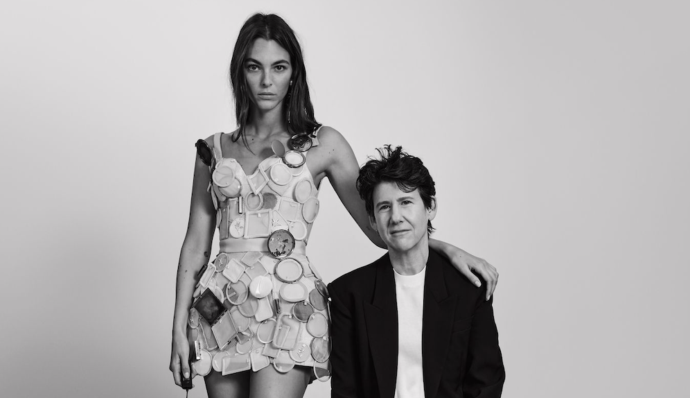 Givenchy tôn vinh vẻ đẹp của phụ nữ trong chiến dịch Thu-Đông 2025