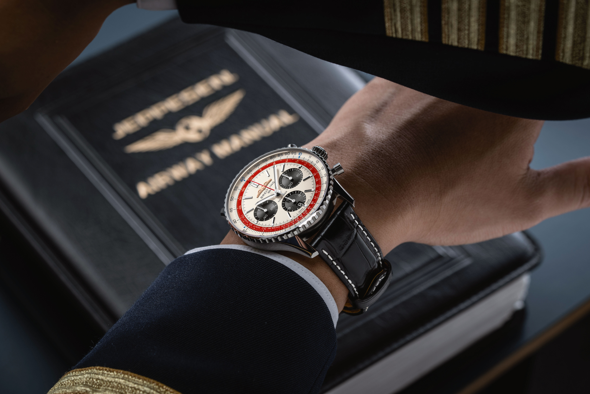 Đồng hồ Breitling: Người bạn đồng hành trên cao