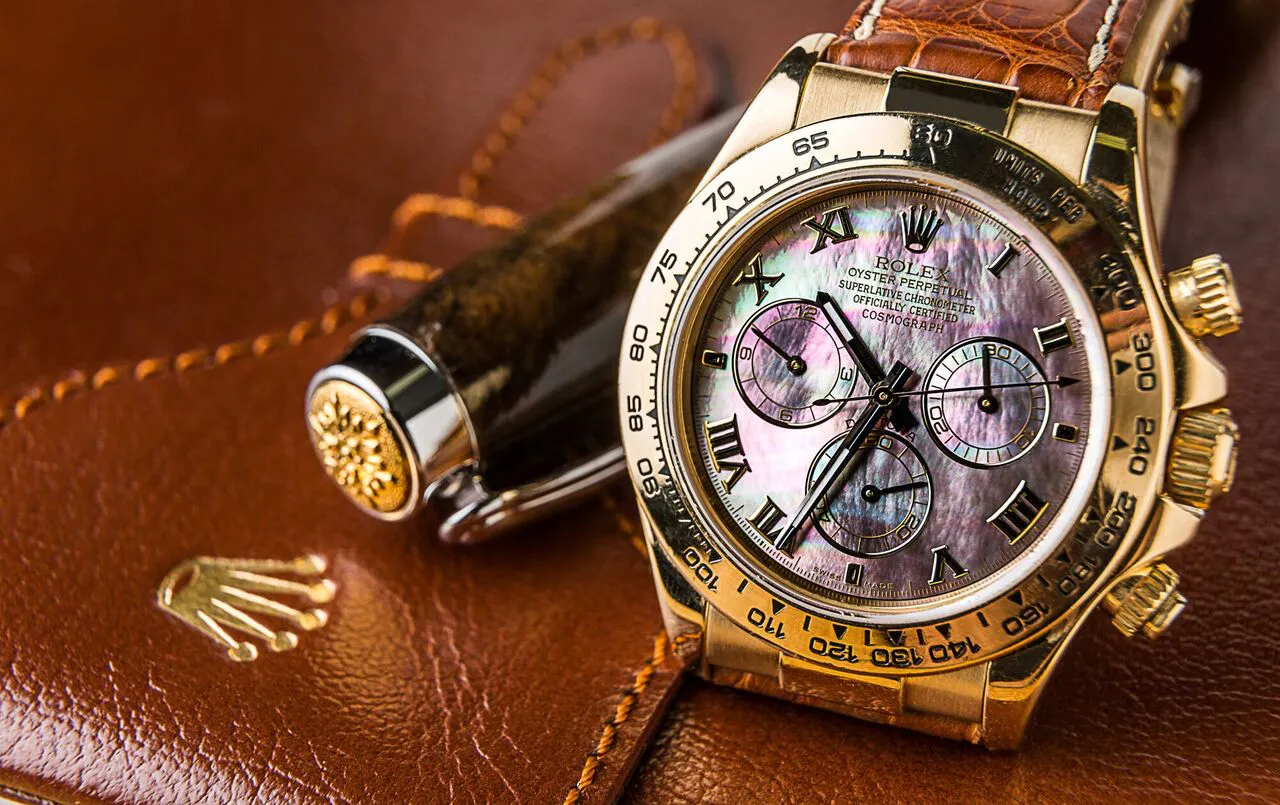 5 cách phân biệt đồng hồ Rolex chính hãng và hàng giả