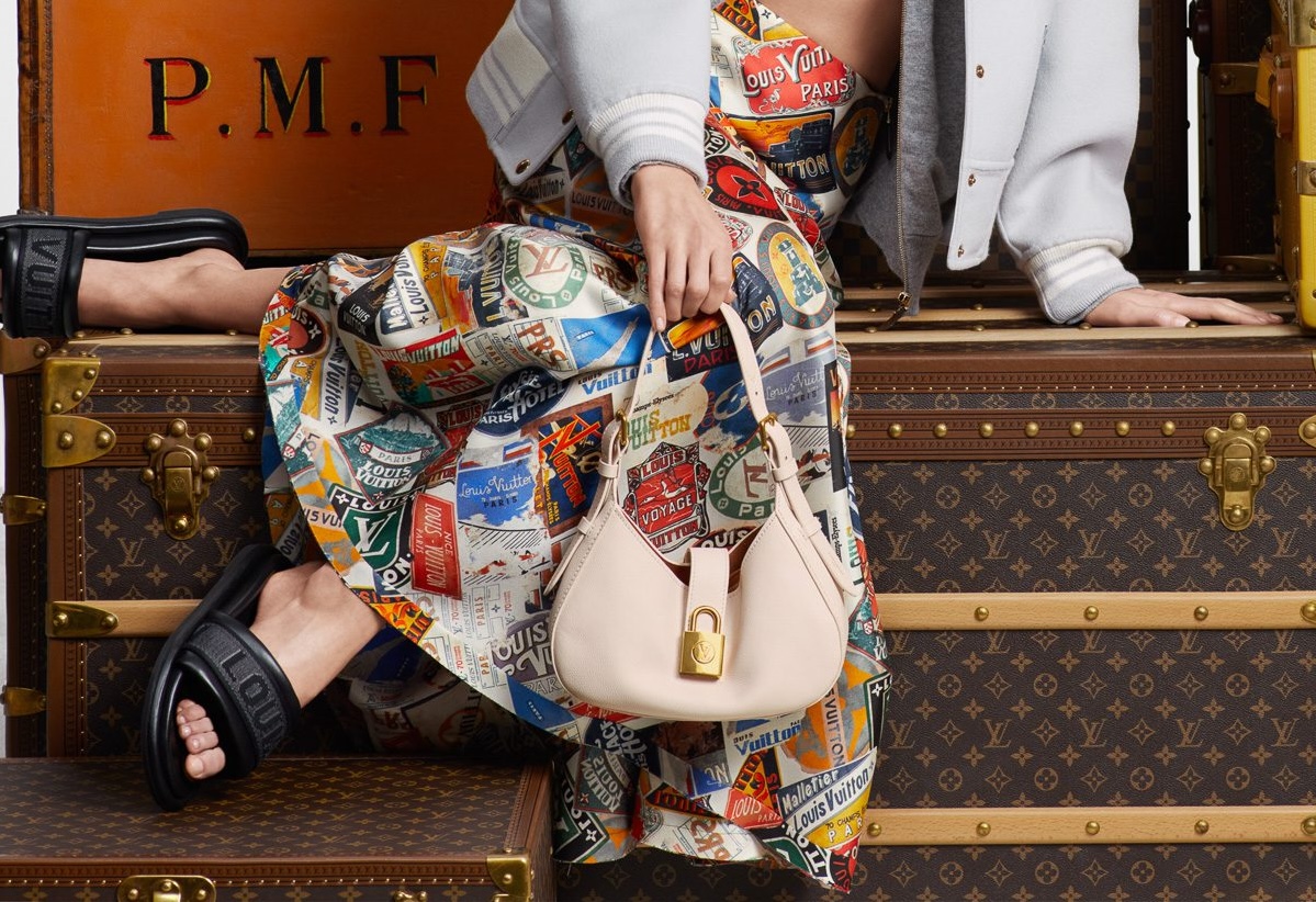 Louis Vuitton khai thác xu hướng xa xỉ thầm lặng qua những chiếc túi 