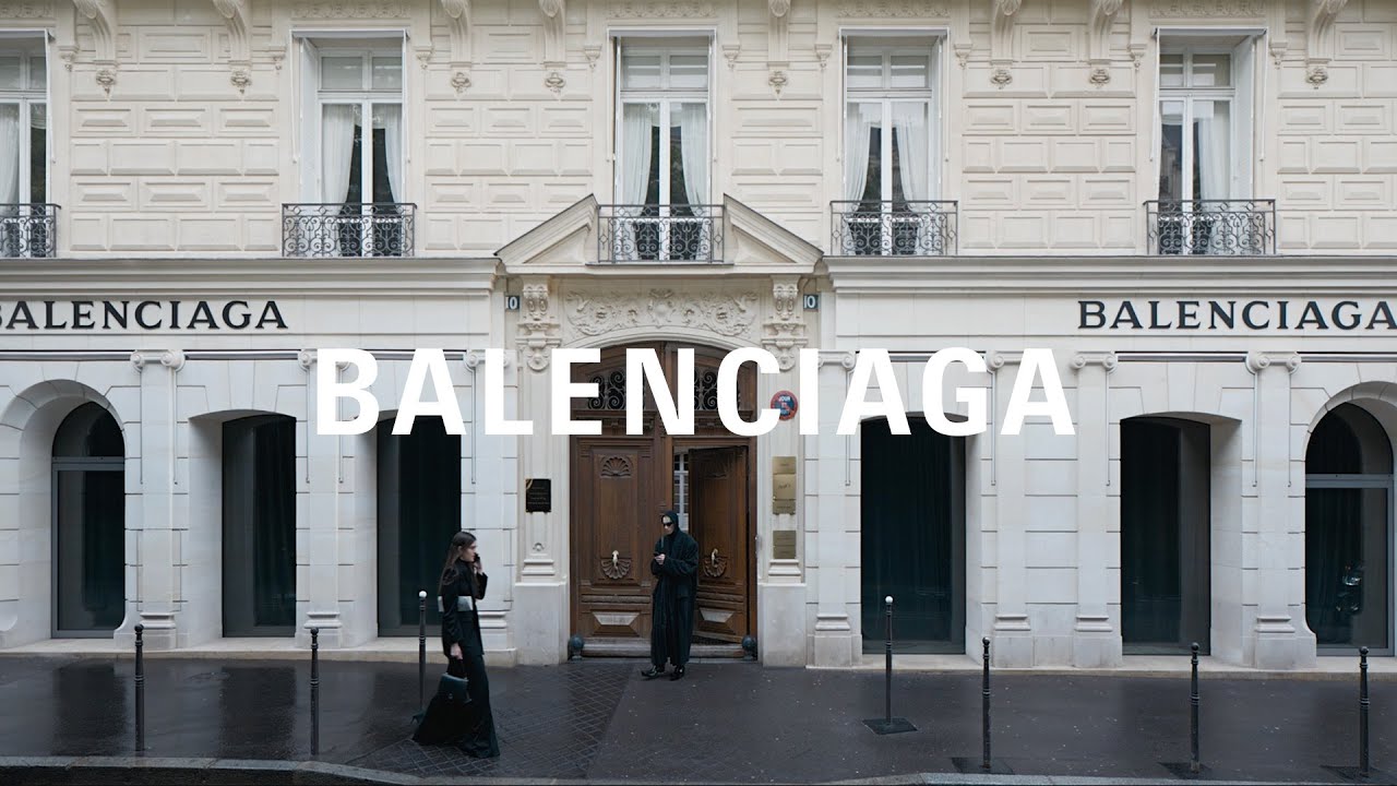 Balenciaga Spring 2024: Một ngày trọn vẹn tại kinh đô thời trang Paris