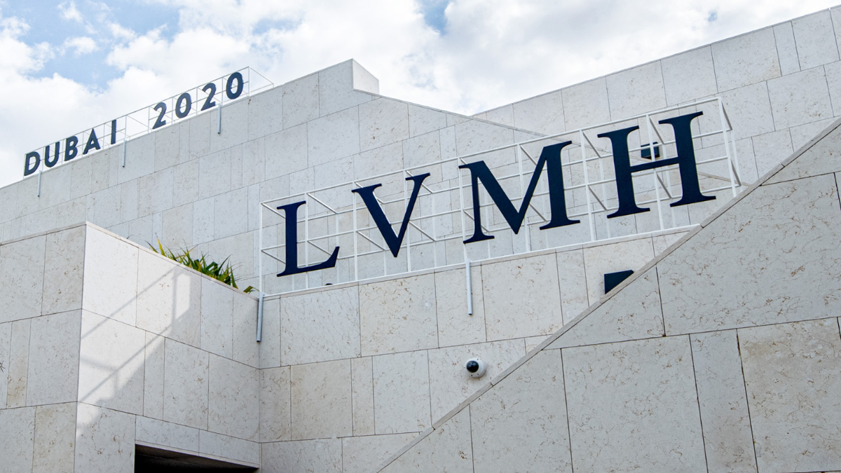 LVMH và cuộc khủng hoảng suy giảm lợi nhuận đang hiện diện