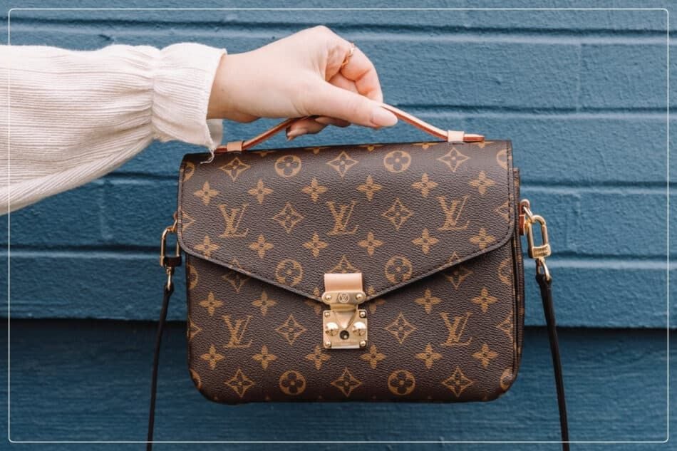 Soi đồ hiệu 6 mẹo nhỏ giúp bạn phân biệt túi xách Louis Vuitton real   LUXITY