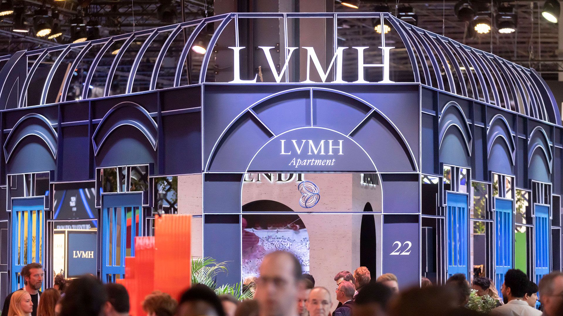 lvmh-co-y-dinh-thau-tom-va-sat-nhap-richemont