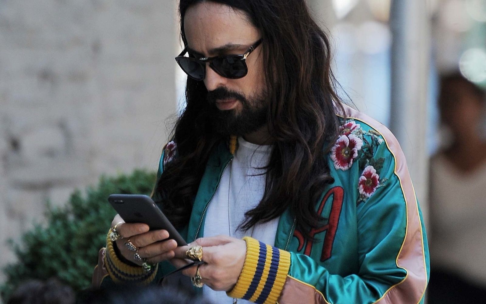 the-gioi-trang-suc-co-the-la-ben-do-tiep-theo-cua-alessandro-michele