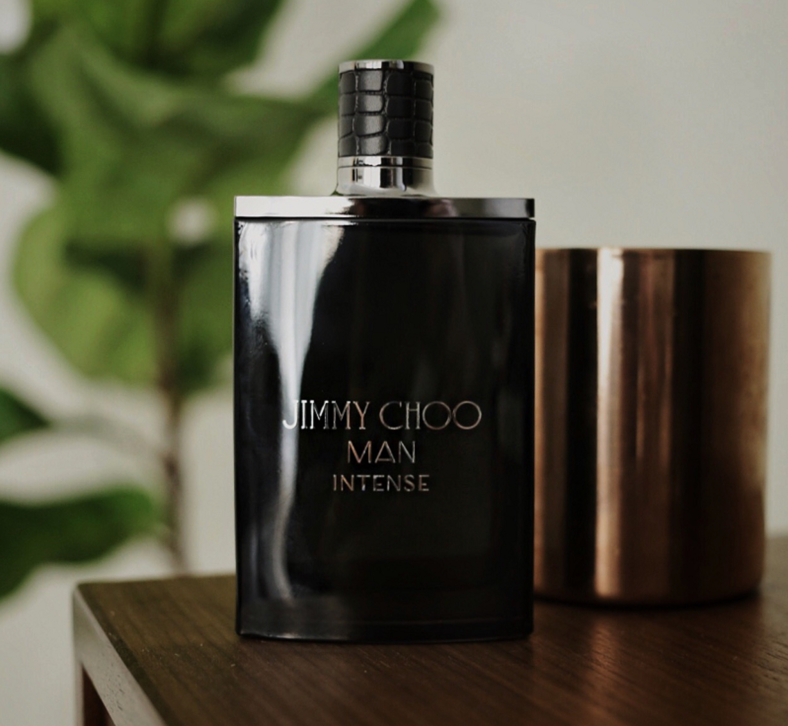 top-5-chai-nuoc-hoa-jimmy-choo-nam-tinh-va-sang-trong-nhat