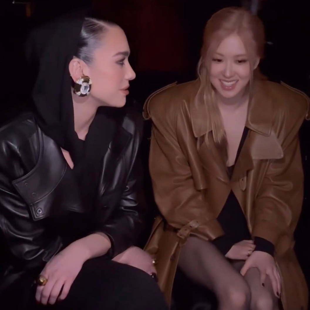 rose-voi-ve-ngoai-quyen-ru-do-bo-show-saint-laurent-thu-dong-2023