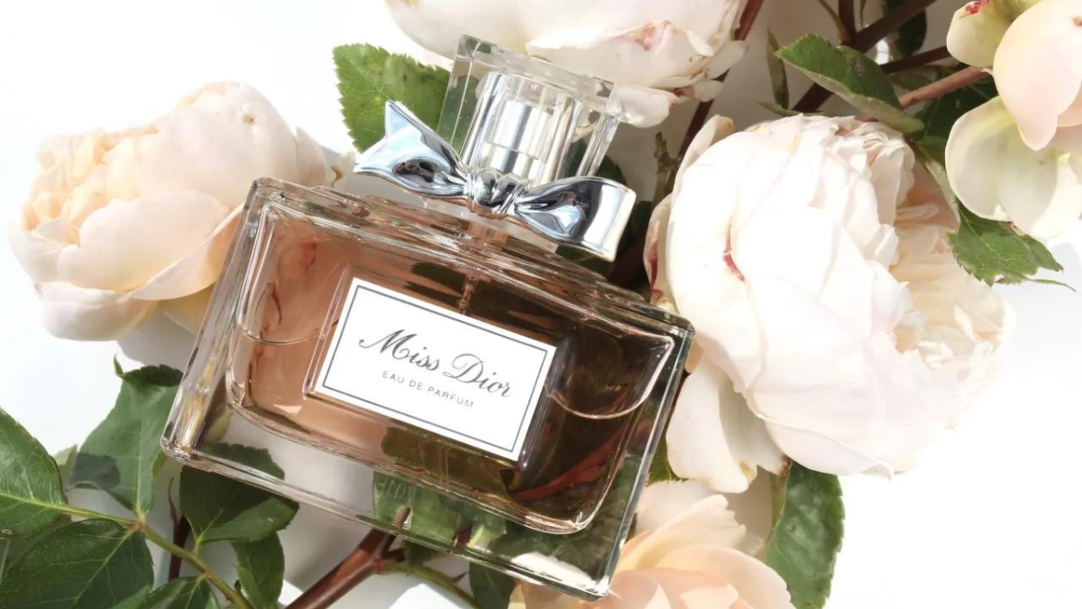 Hinh anh 4: MISS DIOR MILLEFIORI: Bo my pham dang mo uoc cua moi co gai