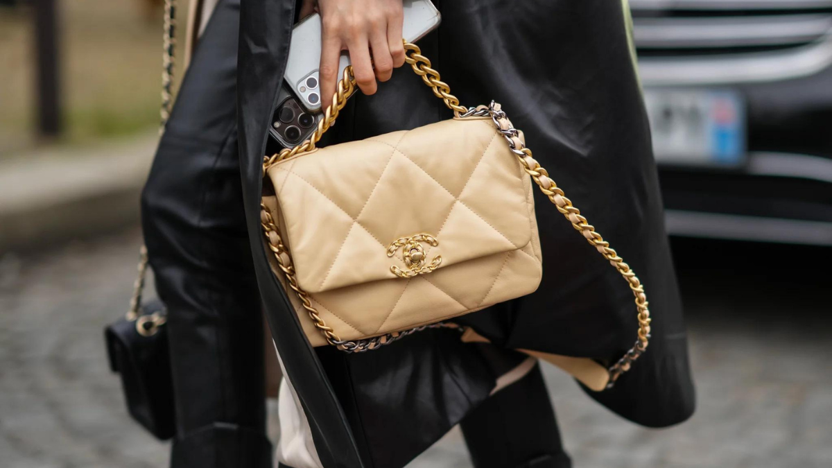 Hinh anh 5: Hermes tro thanh thuong hieu tui xach duoc yeu thich nhat nam 2022, theo sau la Louis Vuitton va Chanel