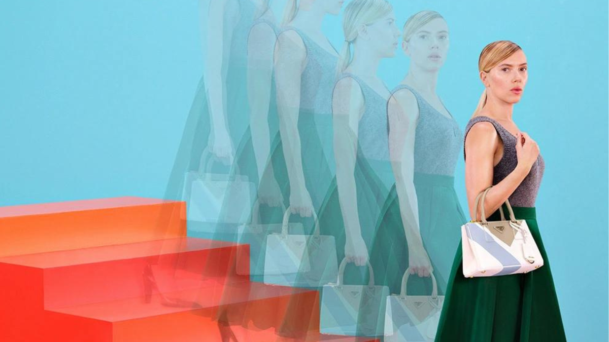 prada-hop-tac-cung-scarlett-johansson-trong-bst-tui-prada-s-galleria-b