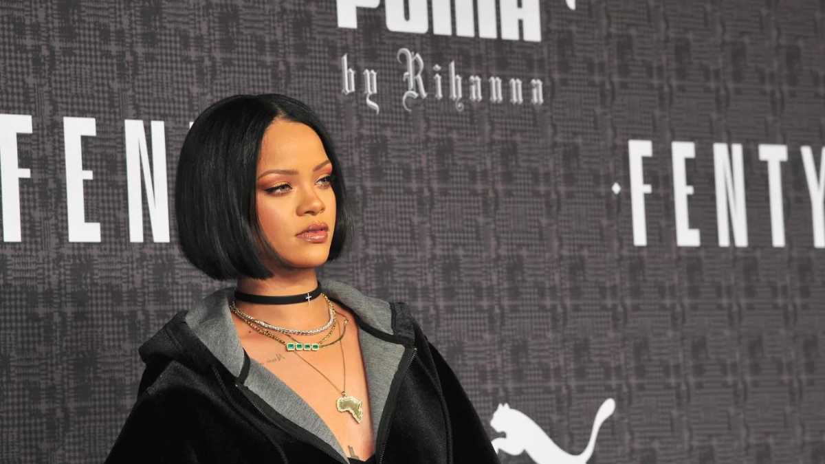 fenty-beauty-x-puma-dieu-dang-sau-man-hop-tac-dau-tien-cua-rihana-va