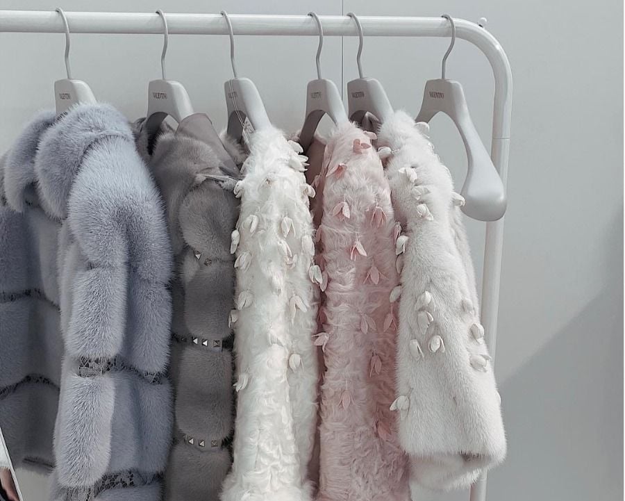 noi-got-alexander-mcqueen-va-gucci-valentino-noi-khong-voi-long-thu