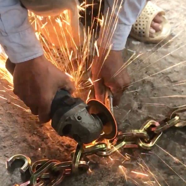 NKX Lock | OnGuard 8016L 14mm Chain Cut with Angle Grinder.