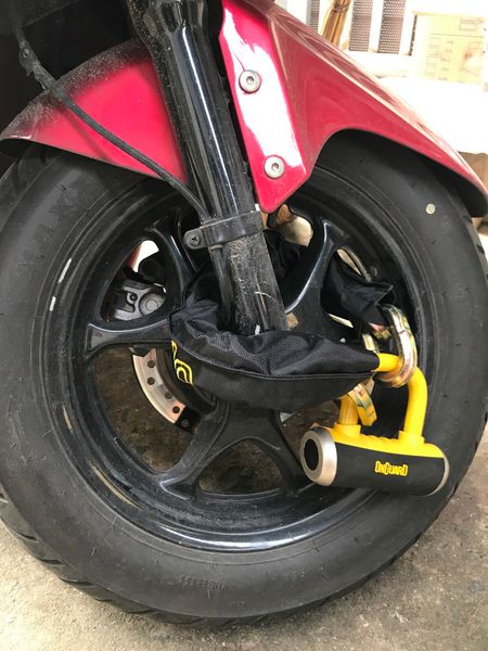 NKX Lock | Khóa xe bằng khóa xích OnGuard 8016L-8048C-50, một cách khác và an toàn hơn.