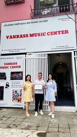 AlphaTheta Vietnam ghé thăm VANBASS MUSIC CENTER tại khu vực Đà Nẵng
