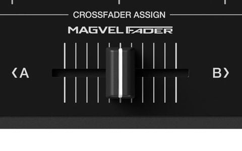 DJM-A9-crossfader-gmusic