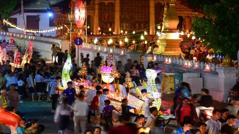 Du lịch Lào nhất định phải tham dự lễ hội Boun Ok Phansa 2023