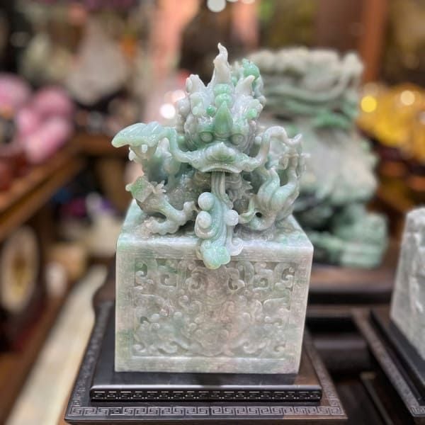 Ấn Rồng Ngọc Phỉ Thúy