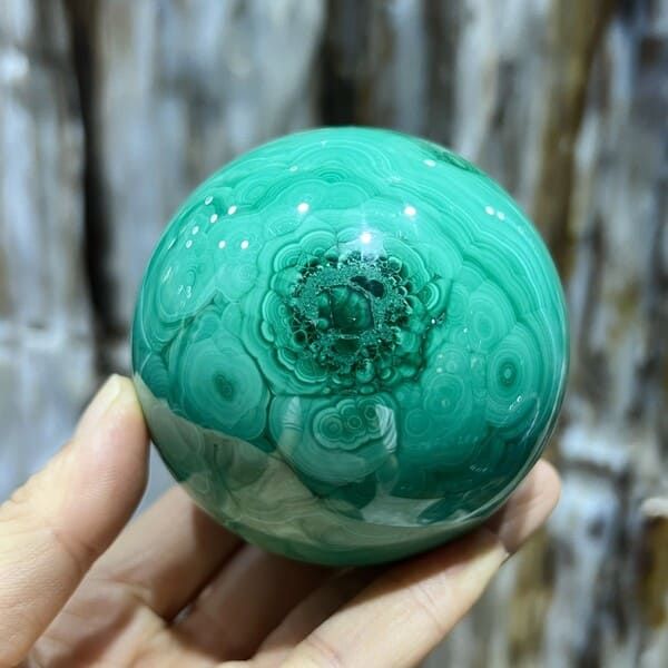 Quả Cầu Khổng Tước Malachite 748g