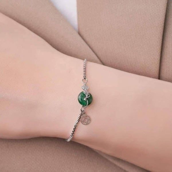 Vòng tay Phúc Lộc Tình – biểu tượng tình yêu và tài lộc