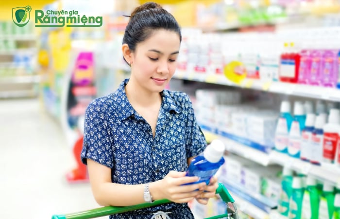 Chọn nước súc miệng từ những thương hiệu nổi tiếng, uy tín