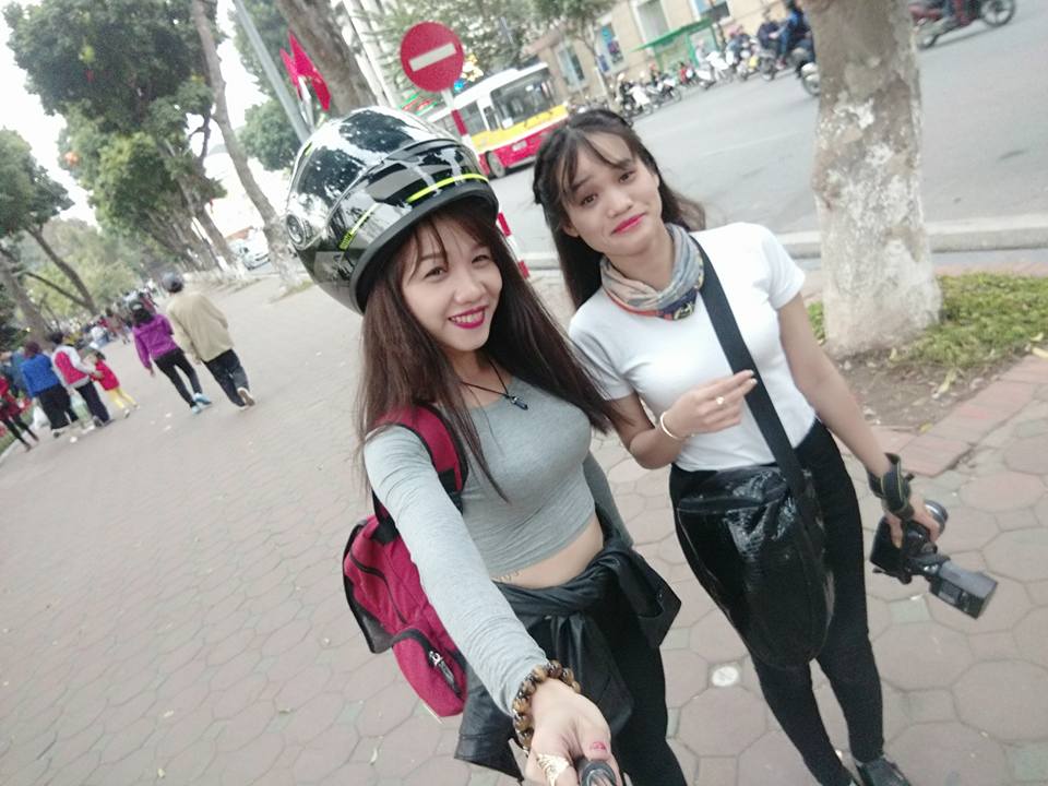 Cô gái phượt Sài Gòn - Hà Nội 40 tiếng bằng xe máy