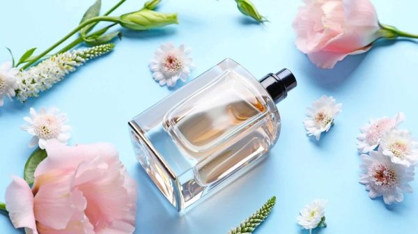 Chia sẻ kinh nghiệm kinh doanh nước hoa hiệu quả với vốn thấp