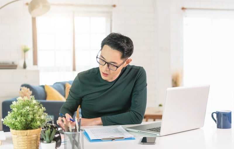 16 nghề tay trái kiếm thêm thu nhập hấp dẫn ngay tại nhà