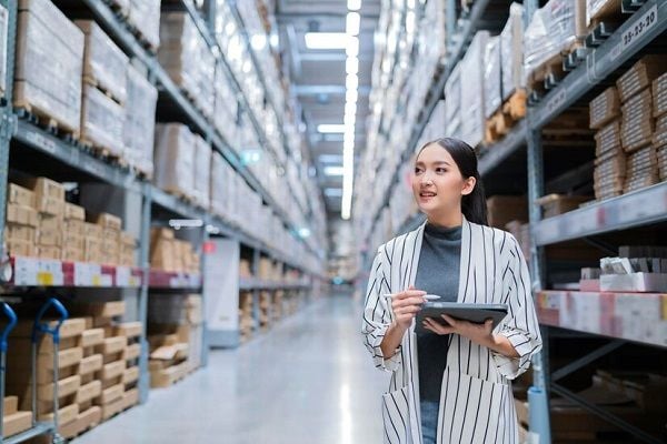 Phân loại hàng hoá là gì? Nguyên tắc & quy trình thực hiện